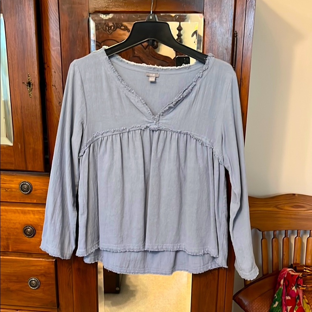 Blue V-Neck Gauze Top